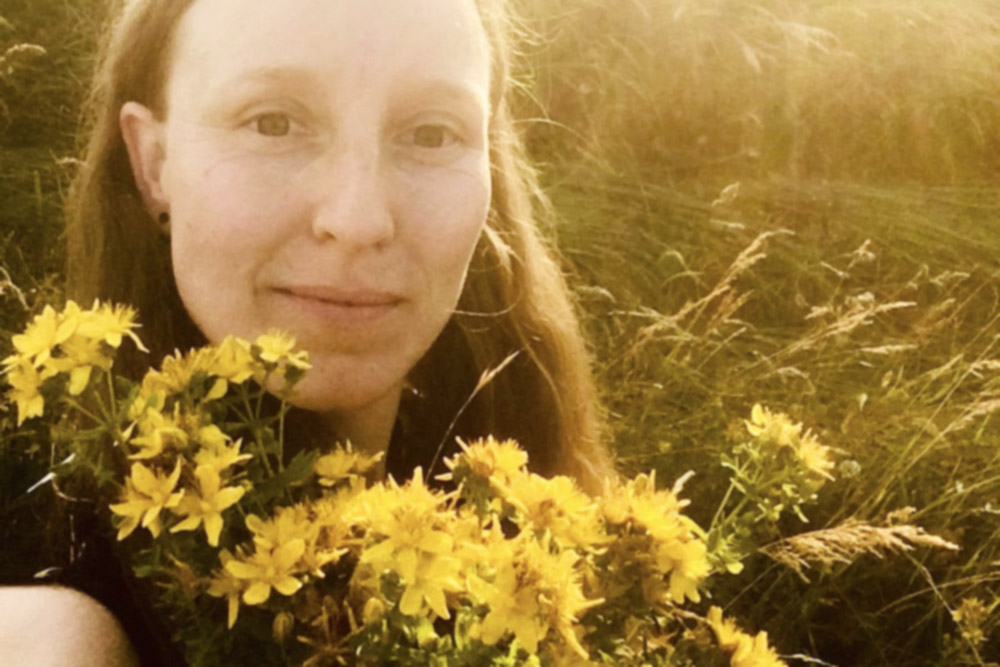 GrünKraft Gerda Holzmann, Wildkräuterwanderungen Sommer